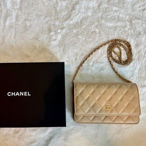 SOLD ❌Brand new Chanel Wallet on Chain beige caviar
